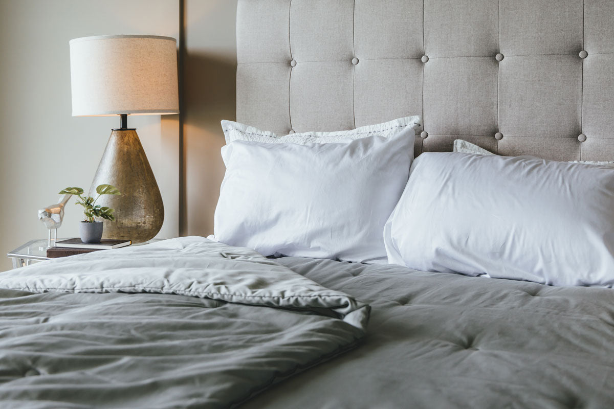 Split Comforters and Split Blankets – MySide Bedding
