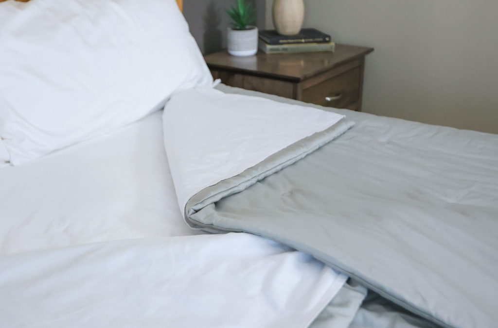 Side angle of bed turned down in the middle